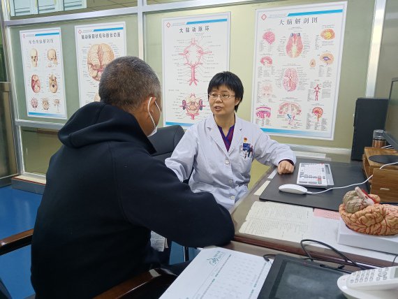 “90后”正面临中风危机，专家称现在开始进行联合干预还不晚
